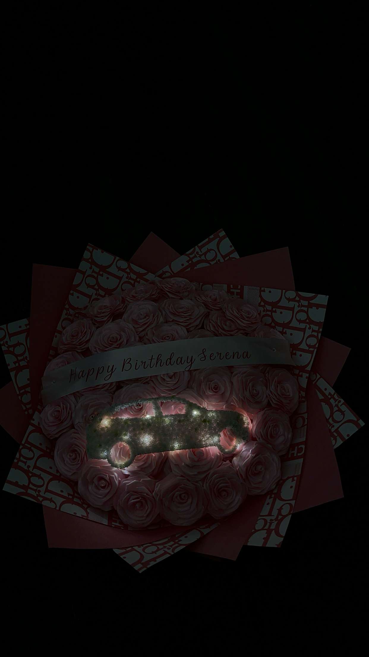 Light-up birthday bouquet detail
